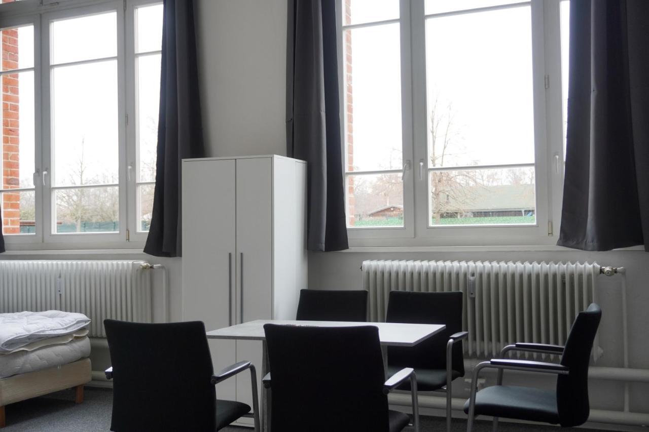 Motel Home Wittenau Berlin Kültér fotó